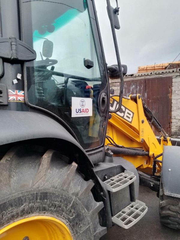 Американские партнеры передали Николаеву коммунальную технику