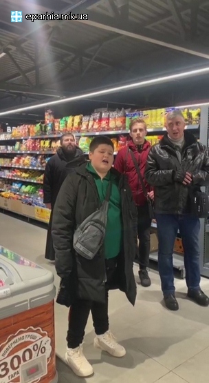 08.01.2024 В Очакове прошел флешмоб, прославляющий Рождество Христово