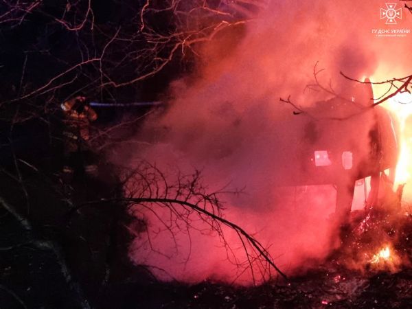 На Николаевщине мужчина заживо сгорел в своем «смарте»