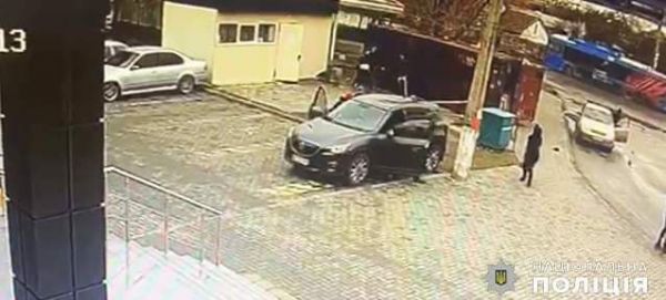 67-летний пенсионер избил охранника «Николаевэлектротранса» в точке выдачи воды