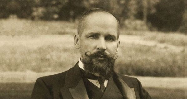 Кости российского премьер-министра предложили включить в обменный фонд