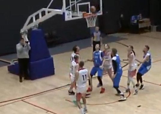 Три воздушные тревоги во время игры «Нико-баскета» и харьковского «Политехника»