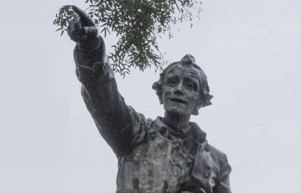 На предложение властей по переименованию улиц Суворова, Шмидта и Кутузова жители Очакова не отреагировали