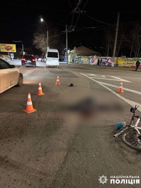 На Пушкинском кольце в Николаеве погиб велосипедист