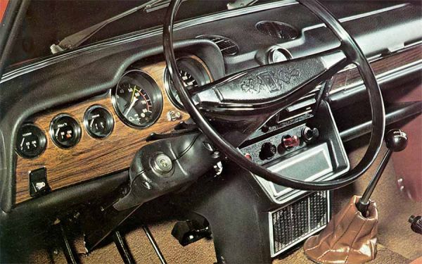 19-летний юноша угнал машину, чтобы покатать девушек по Николаеву