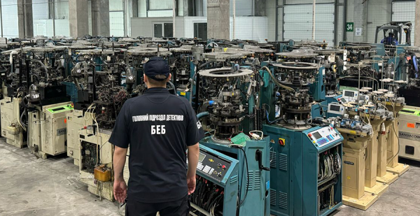 В Николаеве в подпольных цехах шили "брендовую" одежду