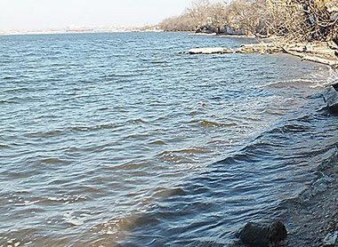 Берег Бугского лимана в микрорайоне Леваневцев вернули общине города Николаева