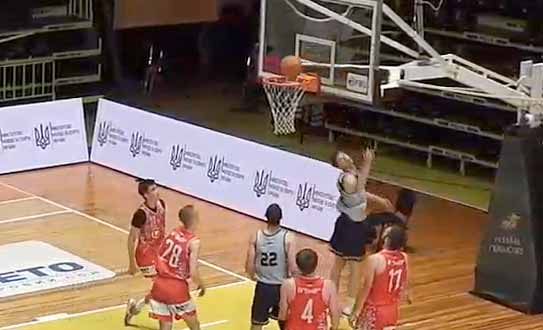 «Нико-баскет» побеждает «СумГУ» и выходит в финал Молодежной лиги Украины