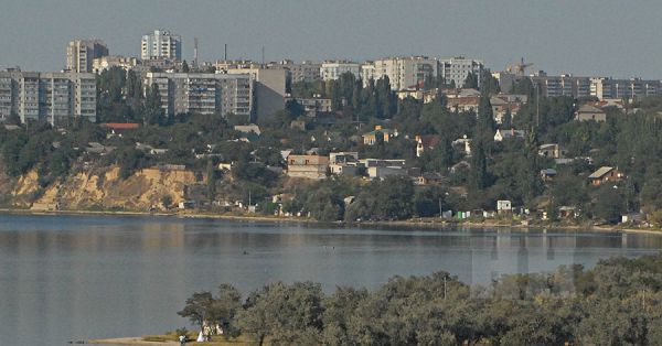 Николаевская прокуратура требует снести частные дома на Флотской, чтобы горожане могли подойти к реке