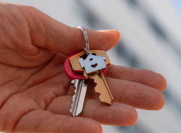 В 15 общинах Николаевщины из категории "территории возможных боевых действий" разрешили покупать жилье по "єВідновленню"