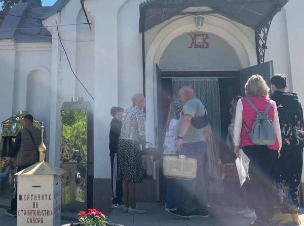 На Пасху более двухсот храмов и церквей Николаевщины принимали верующих