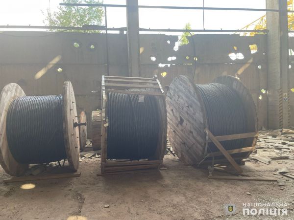 Во время войны четверо николаевцев украли на предприятии металлических изделий на 4,5 миллиона гривен