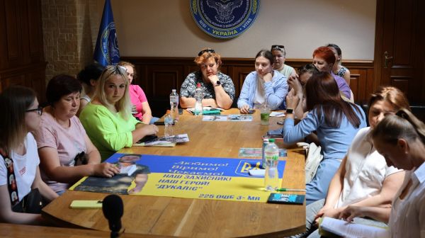 В Координационном штабе состоялась встреча с семьями пленных и пропавших без вести воинов