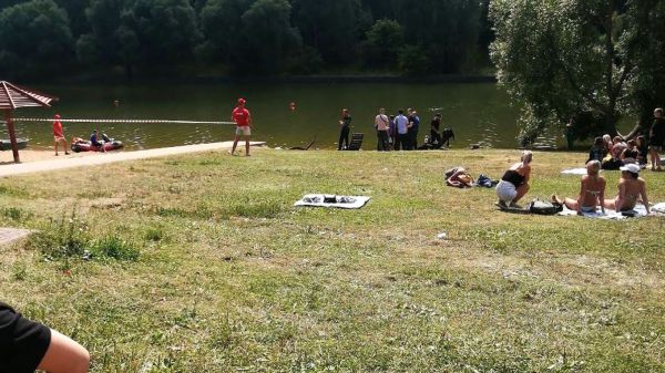 Глава делегации северокорейских военных утонул в пруду в Москве