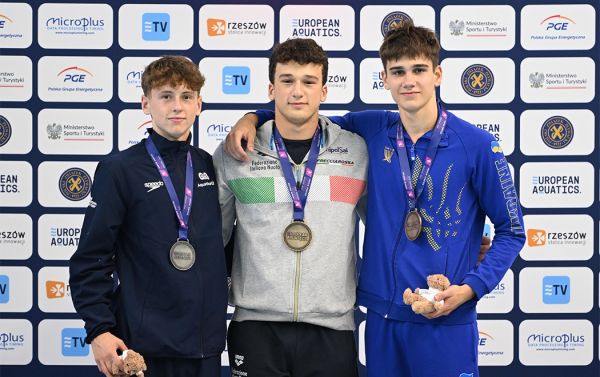 Николаевец Максим Мирза – призер чемпионата Европы по прыжкам в воду среди юниоров