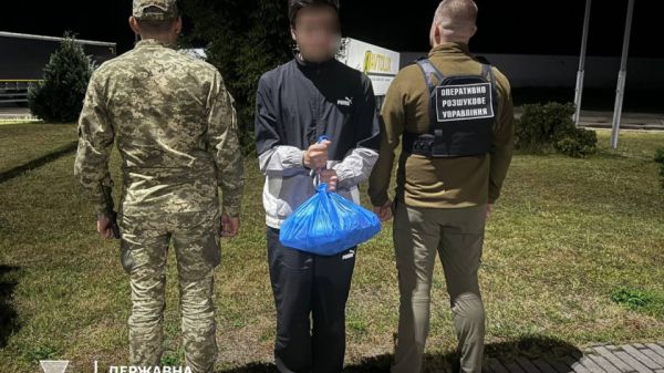 Мужчина полгода планировал побег из Украины, но в последний момент выпил для храбрости и заснул