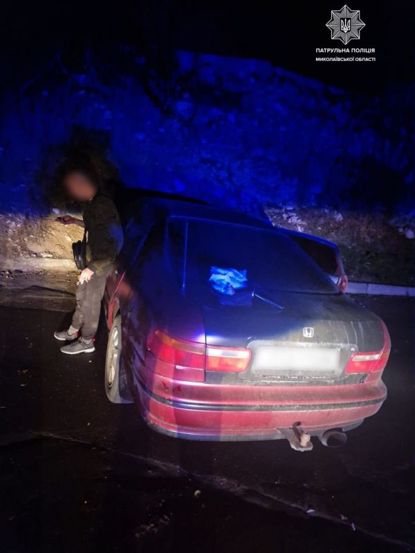 В Николаеве патрульные гонялись за красной «Хондой»