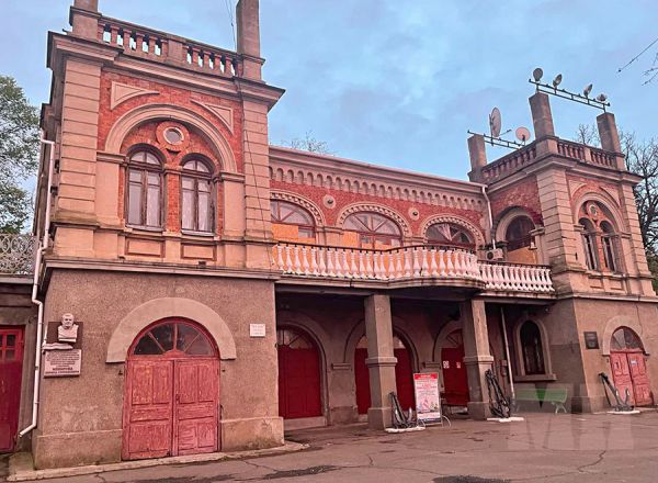 Ремонт николаевской спортшколы вошел в топ-10 самых дорогих тендеров Украины за неделю