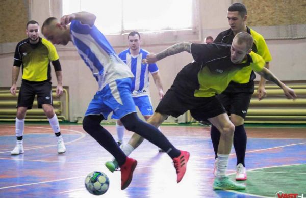 Футзальная команда из Херсона потерпела первое поражение в чемпионате города Николаева