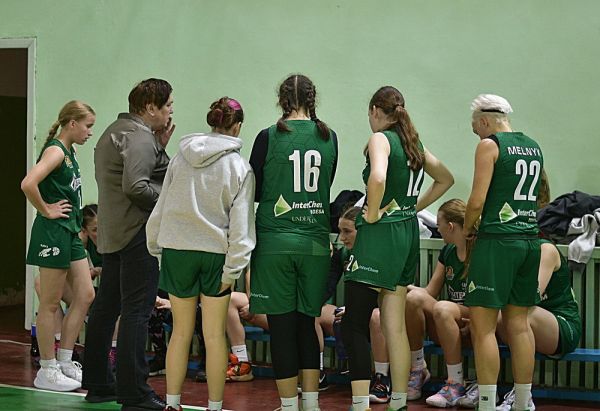 В высшей лиге – дерби баскетболисток Одессы и Николаева