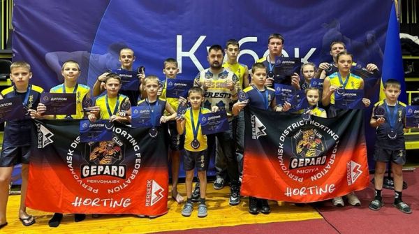 На кубке Киева по хортингу Николаевская область забрала 6 золотых наград