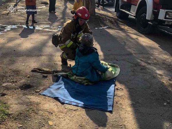 В Николаеве вчера на пожаре спасли пожилую горожанку