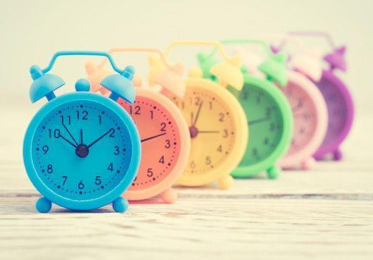 Снова на летнее время: когда переводят часы в 2025 году