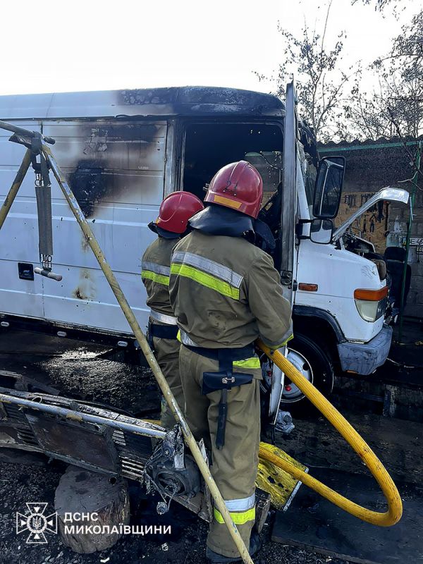 В Николаевской области неожиданно загорелся Mercedes Bens