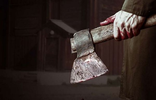 На Николаевщине женщина зарубила отца из-за давнего конфликта