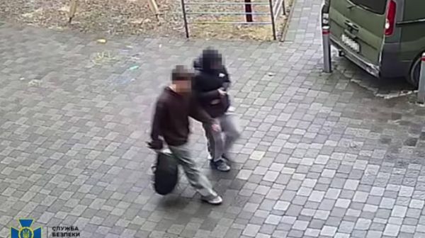 Взрывы в Ивано-Франковске: россияне взорвали завербованных подростков