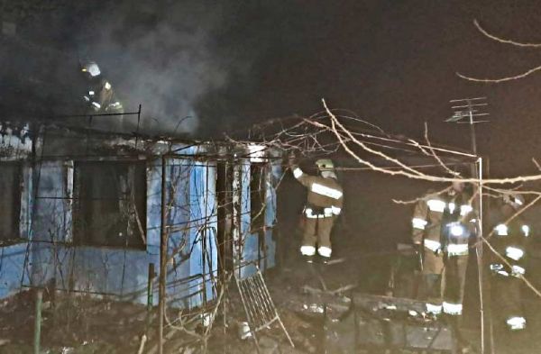 В Николаевской области на пожаре погиб младенец, еще один ребенок и мать попали в больницу