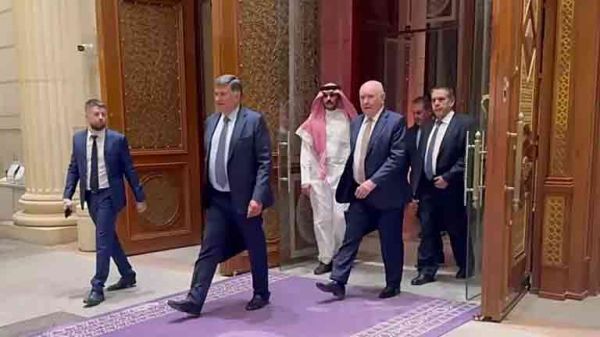 Американцы в Эр-Рияде беседовали с Беседой – генералом, ФСБ, который обещал "Киев за 3 дня"