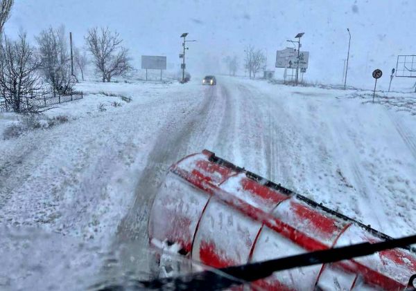 Обновилась сводка по проезжаемости дорог в Николаевской области: частично восстановлено движение для грузовиков и автобусов