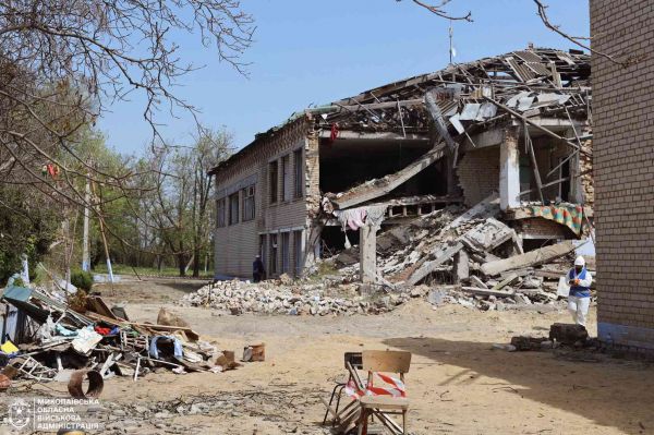 В Николаевской области начат демонтаж разрушенной школы — первый шаг к строительству новой