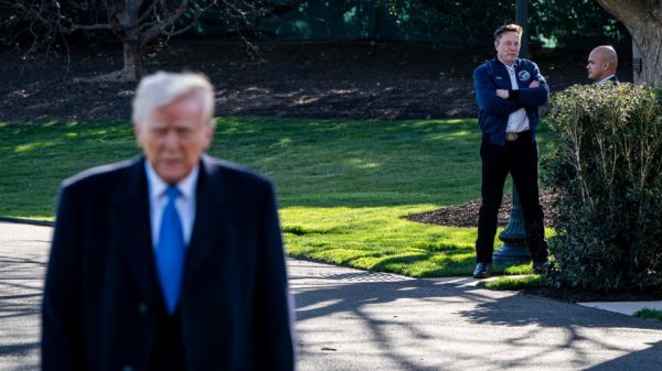 Маск лично просил Трампа отменить новую волну резких пошлин