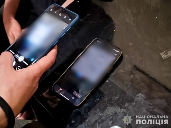 В Николаеве вычислили подростка, который выложил в российский чат данные одноклассника и телефон его матери