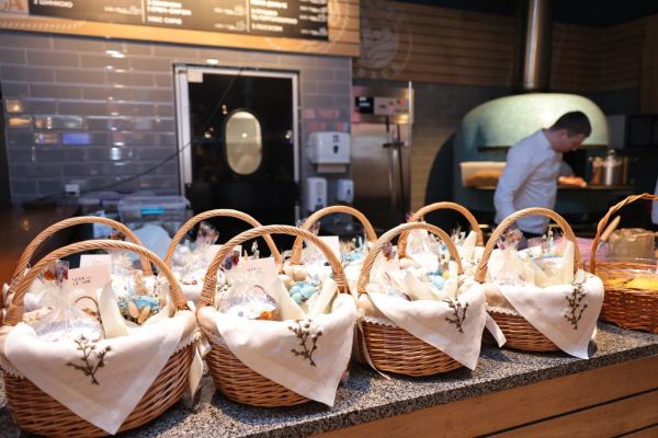 В Николаеве на мастер-классе испекут паски из пшеницы с разминированных полей