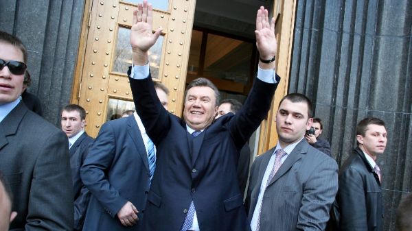 Янукович сидел в подмосковной Барвихе, когда суд в Киеве выносил ему очередной приговор