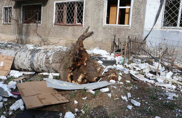 Поэт и журналист из Николаева отреагировал на уничтожение своей квартиры во время атаки дронов стихотворением