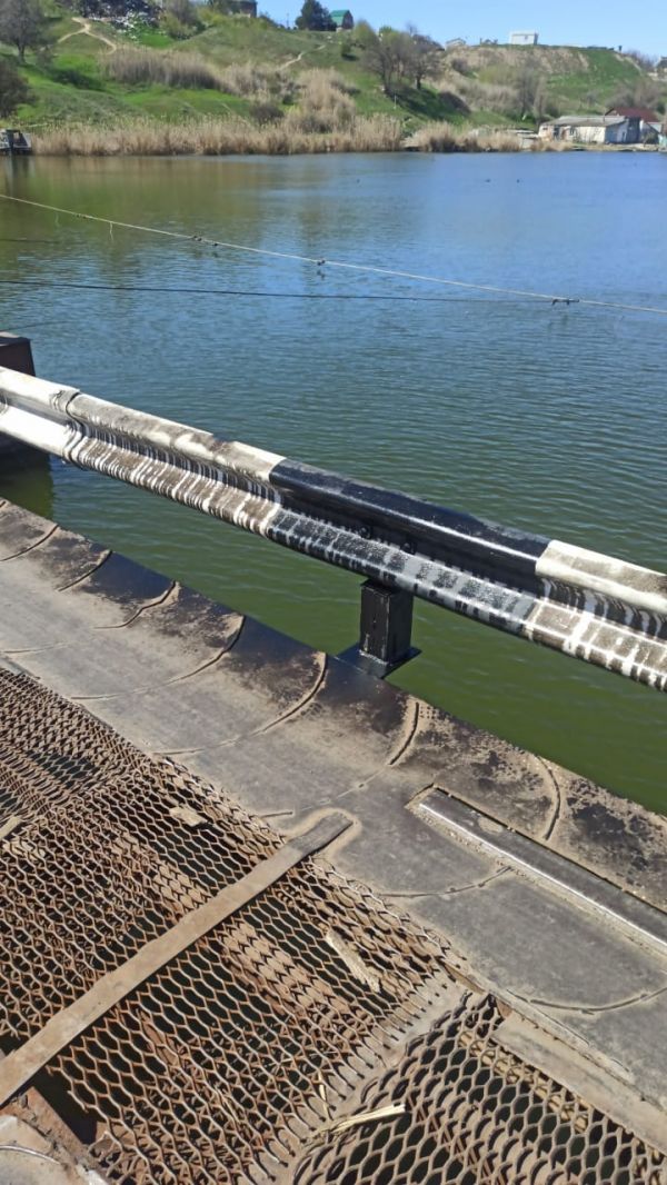 В Николаеве мост на Аляудах отчистили от неизвестного вещества, дело передано полиции – экологи