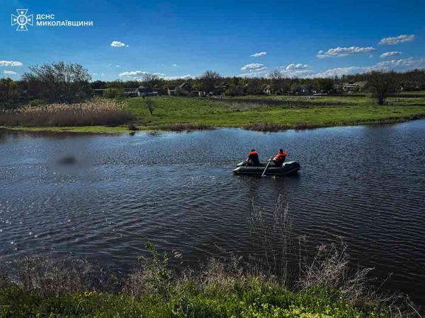 В Николаевской области из реки вытащили утопленника