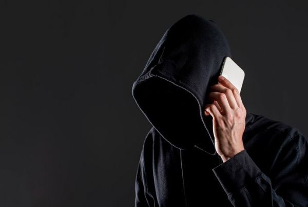 На Николаевщине пенсионерка отправила «на проверку» 90 тысяч гривен человеку, которого никогда не видела