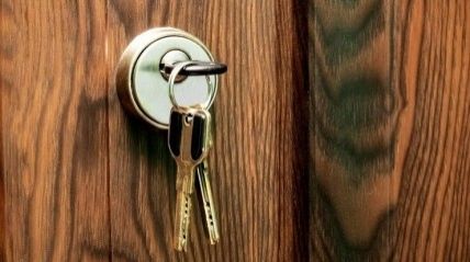 ПриватБанк продает залоговую квартиру вместе с жильцами: покупатель должен выселить их самостоятельно