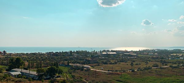 На Николаевщине в курортном Коблево после воздушной атаки поврежден морской детский оздоровительный центр