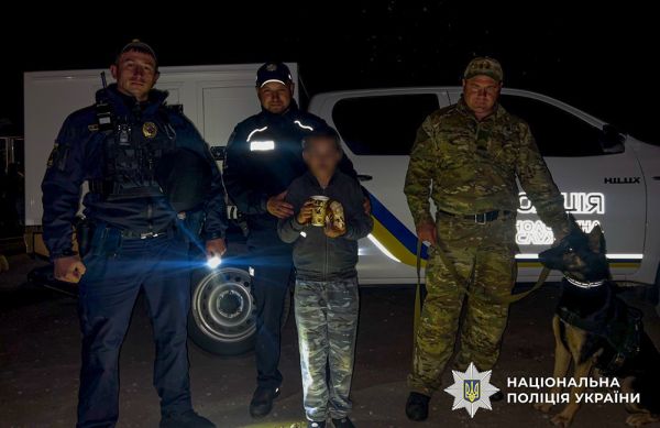 На Николаевщине 11-летнего мальчика, который вчера не вернулся из школы, нашли заполночь в «заброшке»