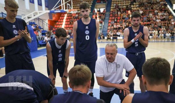 Команда суперлиги «Нико-Баскет» в межсезонье проводит серию контрольных поединков