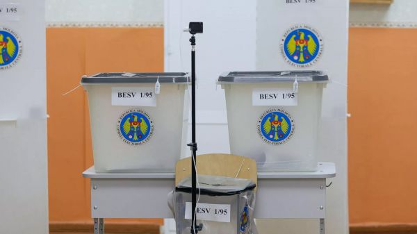 С выборов в Молдове сняли пророссийскую партию, которая надумала захватить Одесскую область