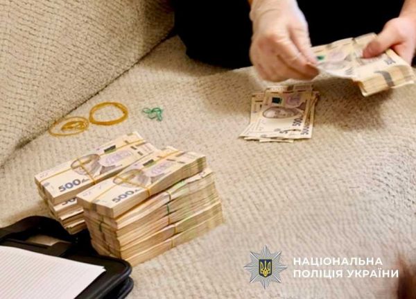 На Николаевщине директор АЗС заменил 28 тонн бензина водой — полиция раскрыла масштабные хищения в бюджетной сфере