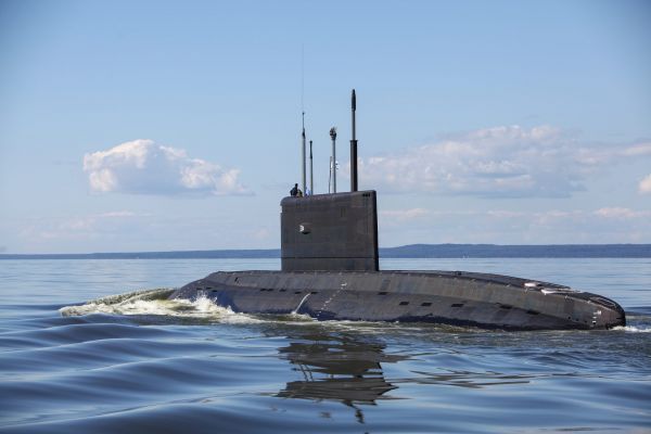 В Средиземном море терпит бедствие российская подлодка