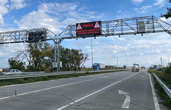 Весовой контроль в Николаевской области: два пункта WIM зафиксировали сотни нарушений